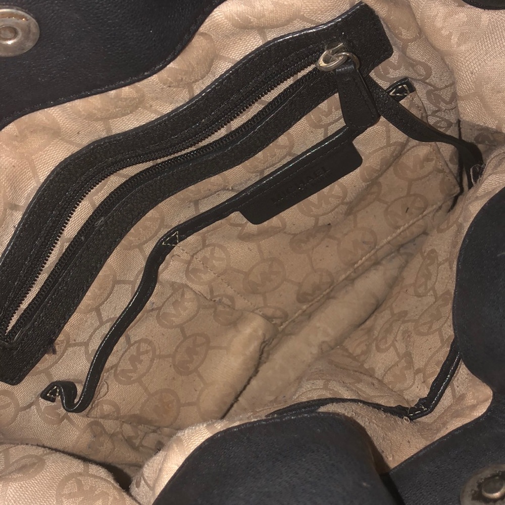 Authentic Michael Kors Purse - image 3